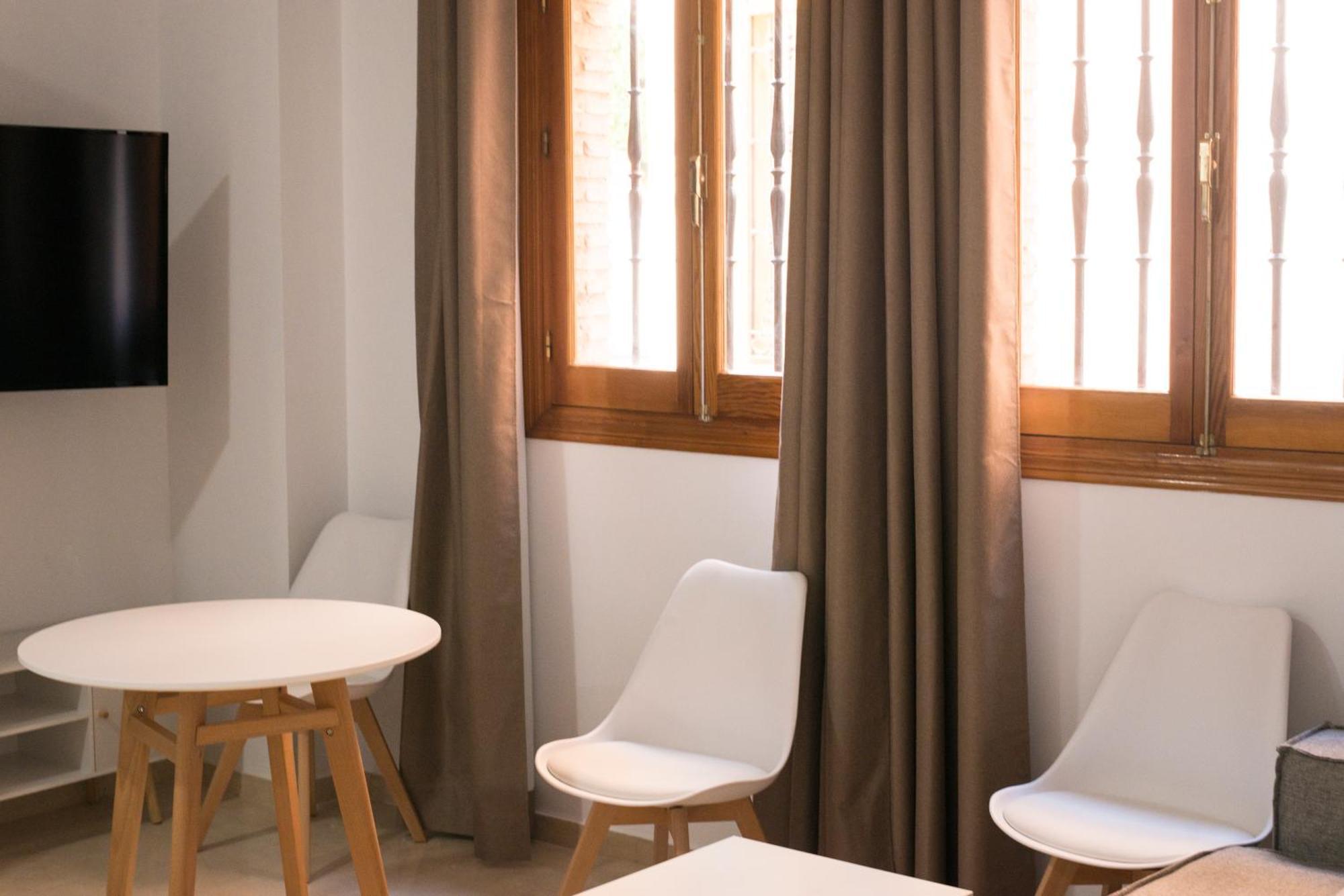 Apartamentos La Pila Del Pato Σεβίλλη Εξωτερικό φωτογραφία